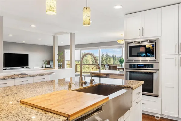 $980,000 | 11401 Southeast 326th Place, Auburn, WA 98092