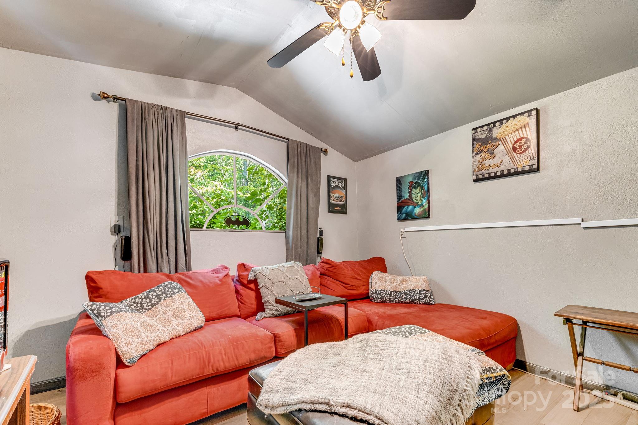 19 Timbers Edge Lane Fairview, NC 28730 - Photo 12 of 45