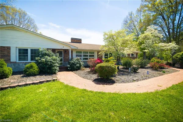 $549,000 | 1110 Coon Road, Pinnacle, NC 27043