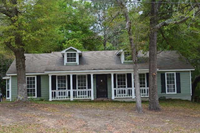 102 Vermell Circle Daphne, AL 36526 - Photo 1 of 8