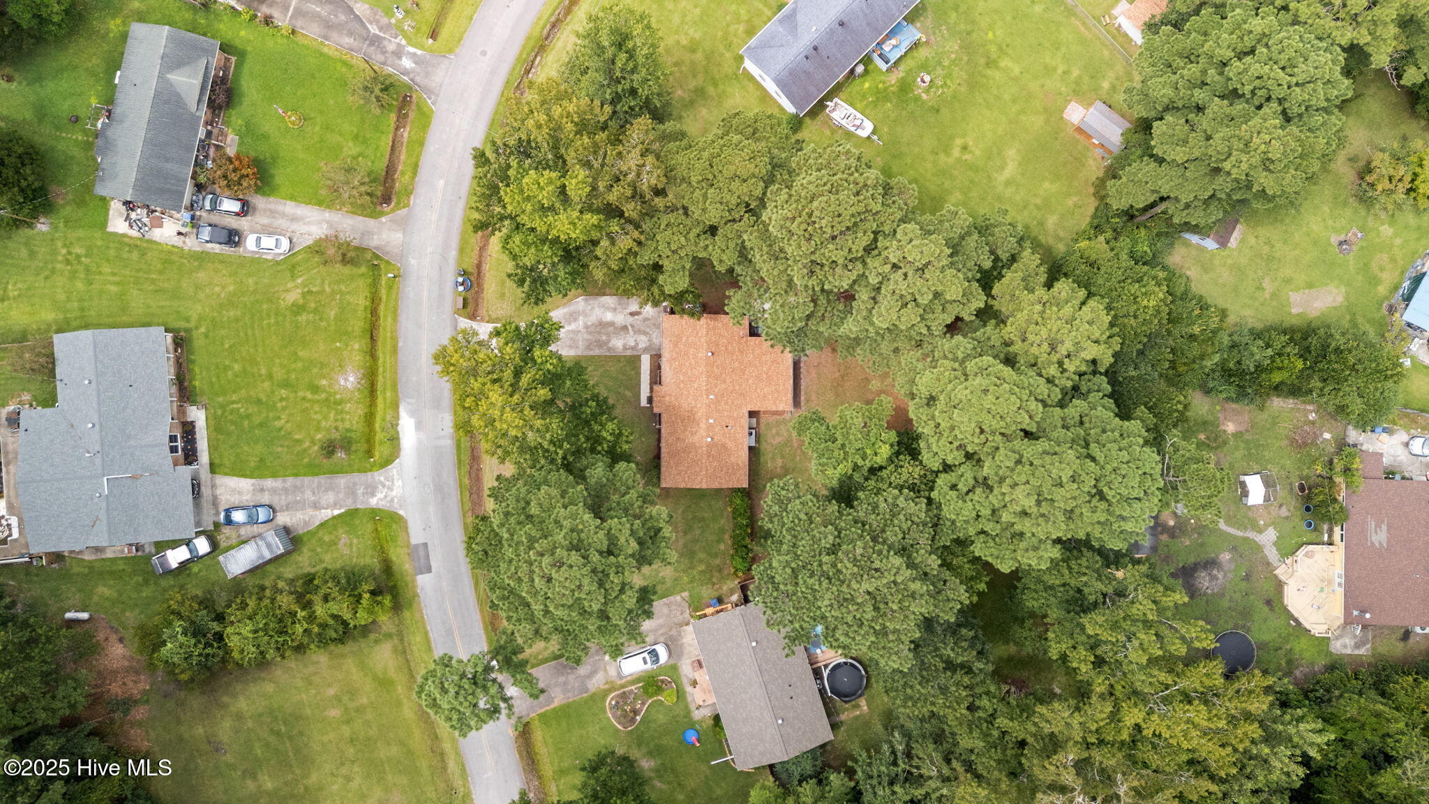 204 Pineview Street Havelock, NC 28532 - Photo 29 of 31 33-web-or-mls-DJI_20250828125737_0881_D