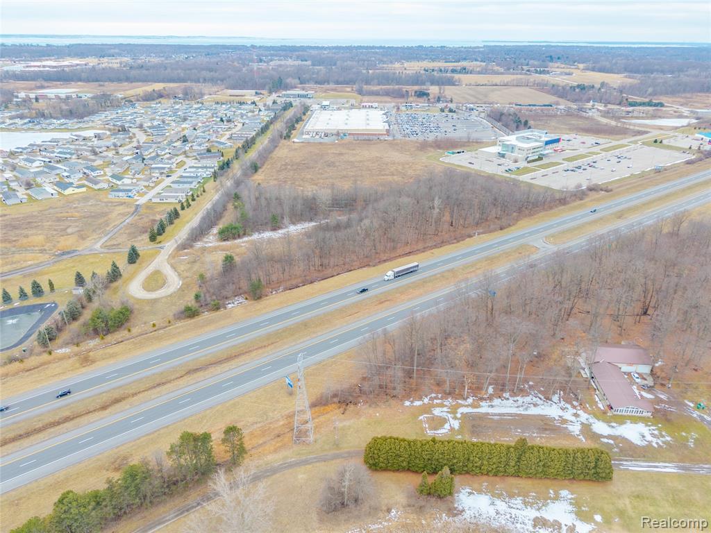 57998 Frost Road New Haven, MI 48048 - Photo 17 of 30
