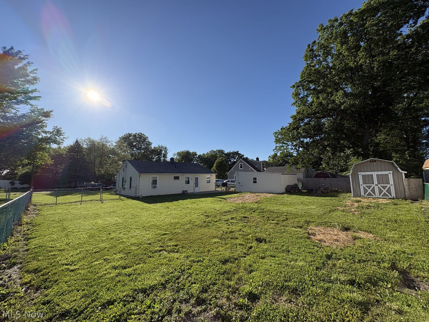 3425 Pickett Road Lorain, OH 44053 - Photo 8 of 29