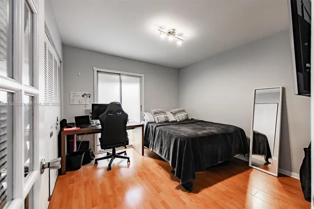 $3,950 | 165 Northwest 85th Court, Unit 165, Miami, FL 33126