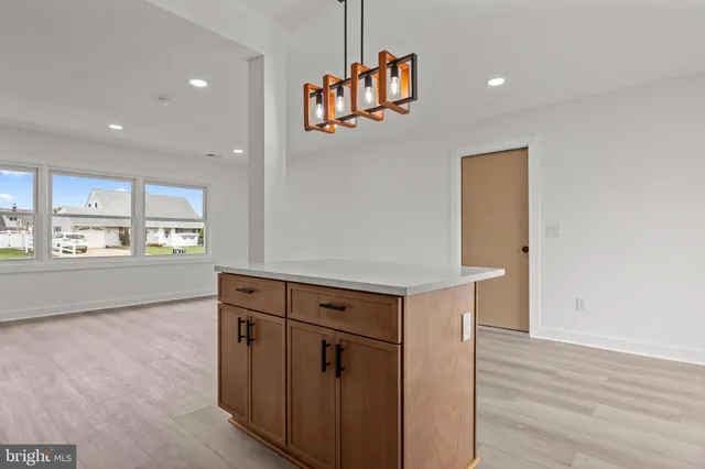 $2,950 | 41 Jewel Lane, Levittown, PA 19055