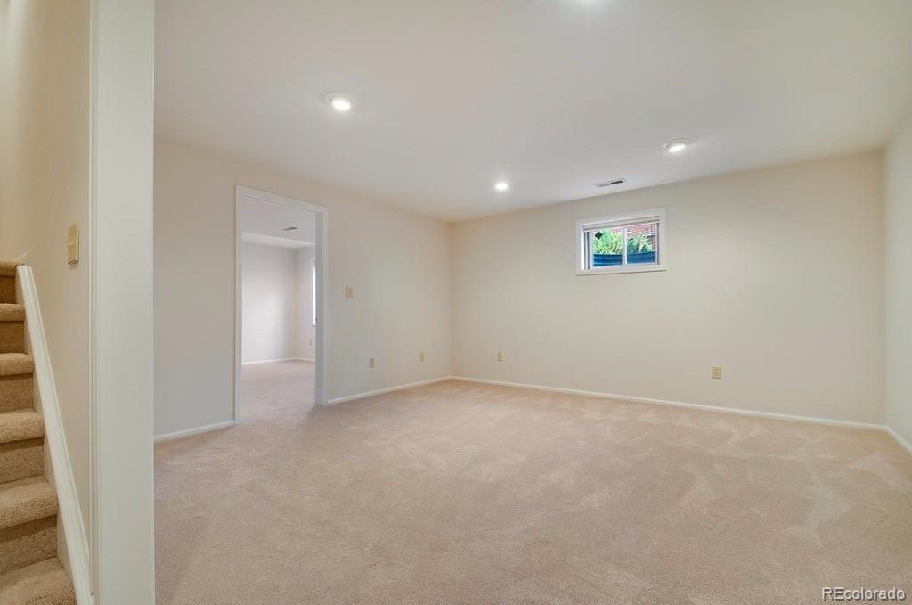 8927 Mountain Laurel Way Highlands Ranch, CO 80126 - Photo 27 of 35 a view of an empty room