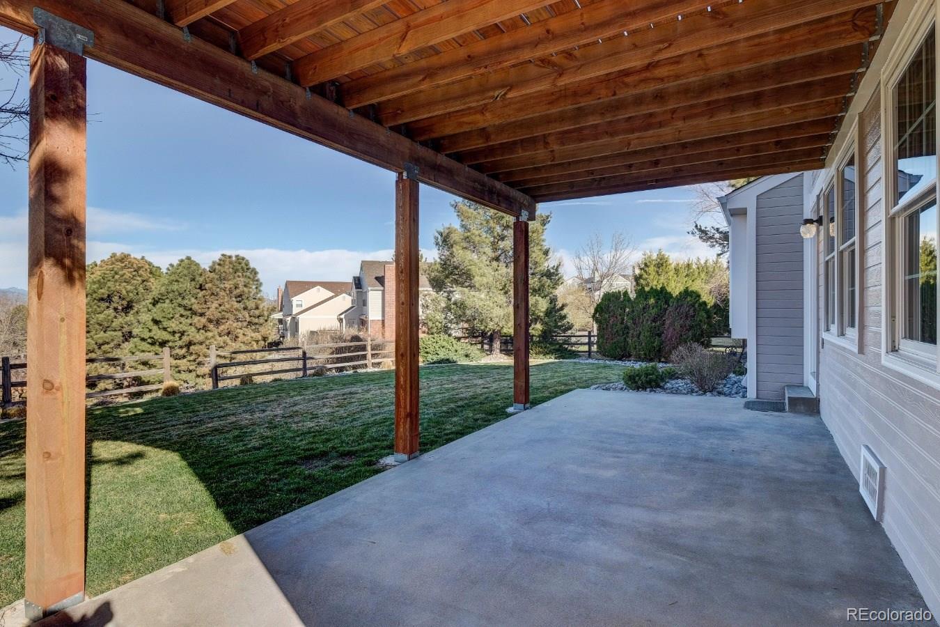 8927 Mountain Laurel Way Highlands Ranch, CO 80126 - Photo 32 of 35 a view of a porch
