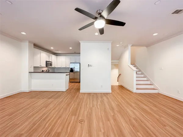 $2,250 | 3001 Murworth Drive, Unit 1302, Houston, TX 77025