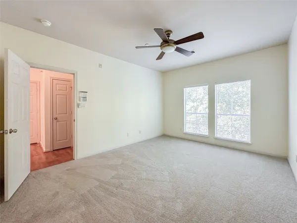 $2,250 | 3001 Murworth Drive, Unit 1302, Houston, TX 77025