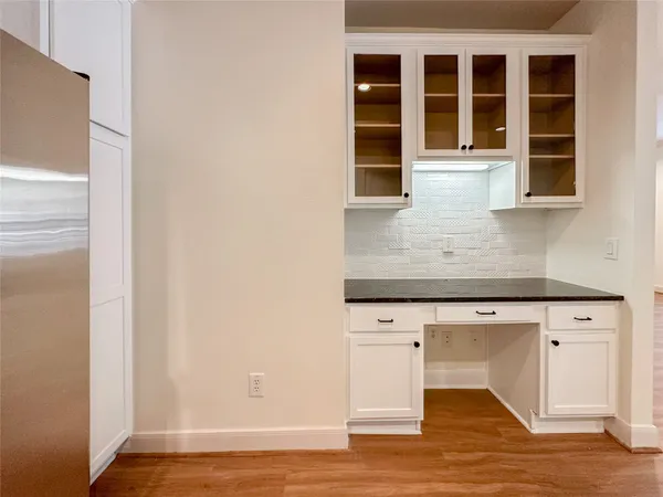 $2,250 | 3001 Murworth Drive, Unit 1302, Houston, TX 77025
