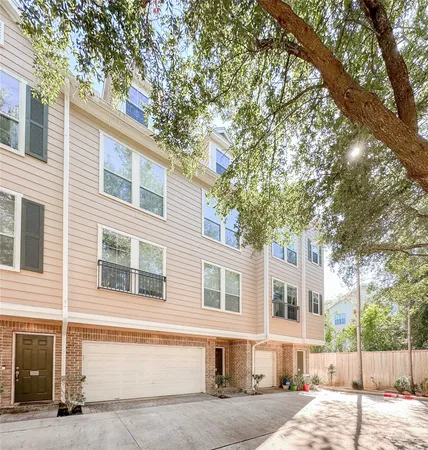 $2,250 | 3001 Murworth Drive, Unit 1302, Houston, TX 77025