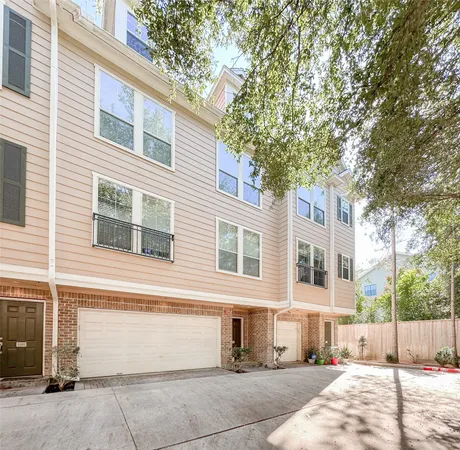 $2,250 | 3001 Murworth Drive, Unit 1302, Houston, TX 77025
