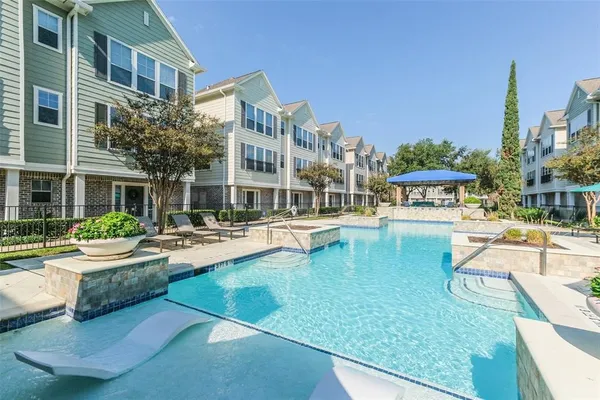 $2,250 | 3001 Murworth Drive, Unit 1302, Houston, TX 77025