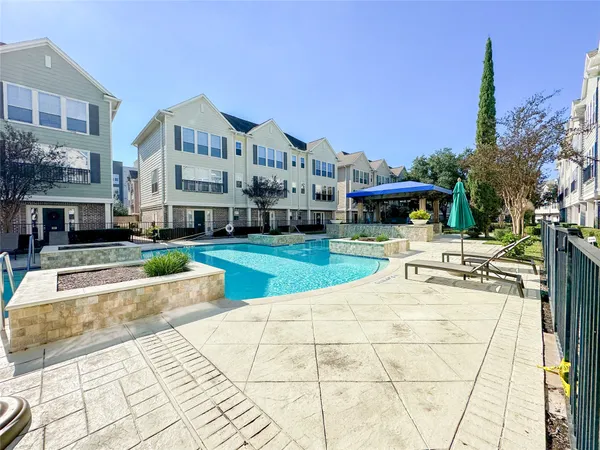 $2,250 | 3001 Murworth Drive, Unit 1302, Houston, TX 77025
