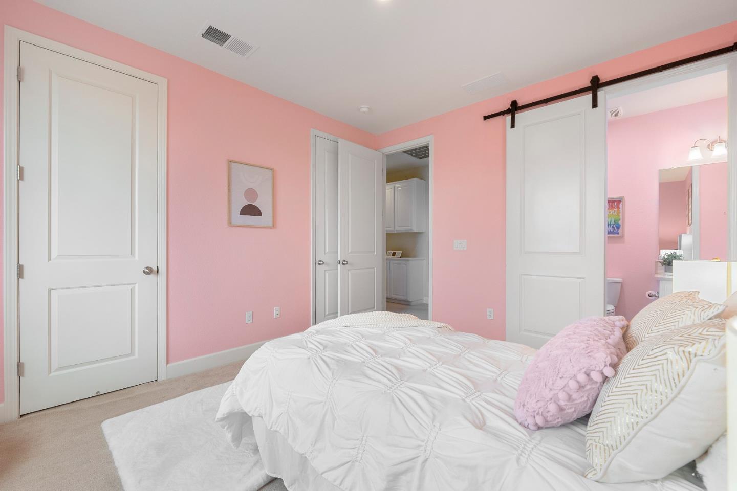 79 Braxton Terrace Campbell, CA 95008 - Photo 20 of 36 a bedroom with a bed and a shower