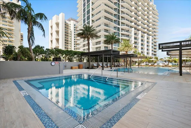 $1,975,000 | 3100 North Ocean Drive, Unit H1105, Singer Island, FL 33404