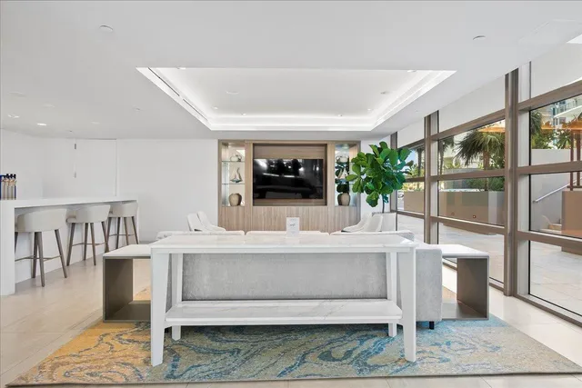 $1,975,000 | 3100 North Ocean Drive, Unit H1105, Singer Island, FL 33404