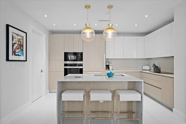 $1,975,000 | 3100 North Ocean Drive, Unit H1105, Singer Island, FL 33404