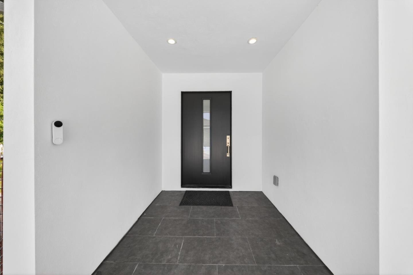 919 Old Canyon Road Fremont, CA 94536 - Photo 30 of 55 a view of hallway
