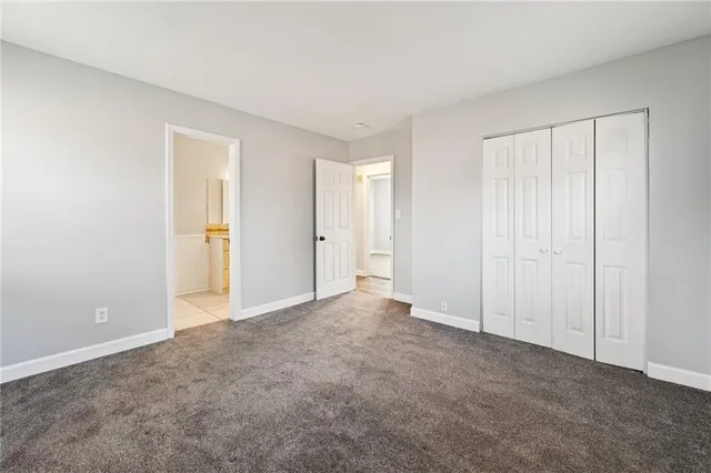 $246,000 | 101 Southeast Brentwood Drive, Lee's Summit, MO 64063