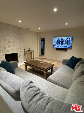 $8,495 | 9681 Yoakum Drive, Beverly Hills, CA 90210