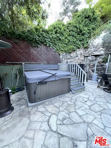 $8,495 | 9681 Yoakum Drive, Beverly Hills, CA 90210