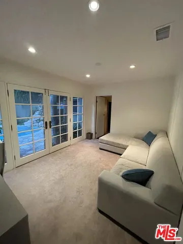 $8,495 | 9681 Yoakum Drive, Beverly Hills, CA 90210