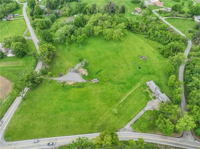 $490,000 | 884 Linden Road, Eighty Four, PA 15330