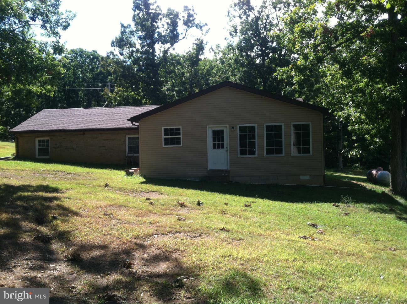 640 Catron Ridge Road Bentonville, VA 22610 - Photo 3 of 19 Exterior (General)