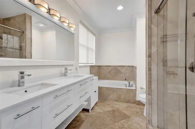 a view of walk in closet