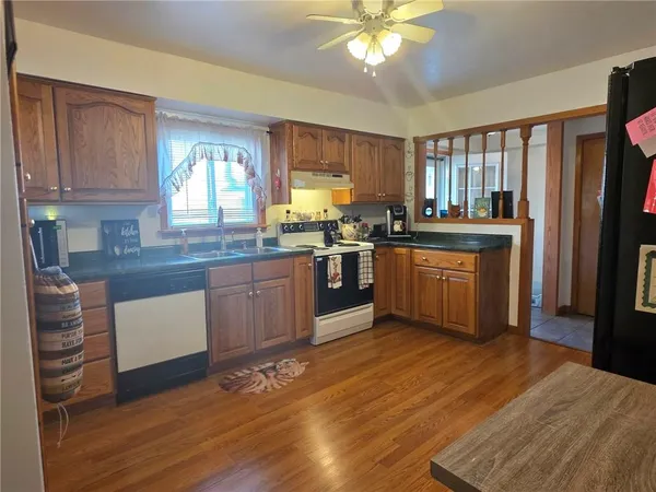 $90,000 | 429 Somers Street, Pricedale, PA 15072