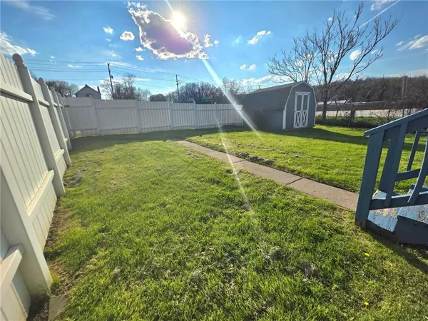 $90,000 | 429 Somers Street, Pricedale, PA 15072