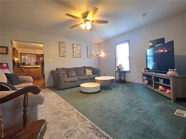 $90,000 | 429 Somers Street, Pricedale, PA 15072