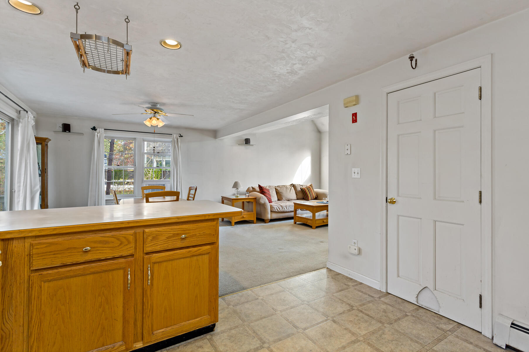 23 Lakeview Drive Mashpee, MA 02649 - Photo 12 of 32 015_23Lakeview_102824