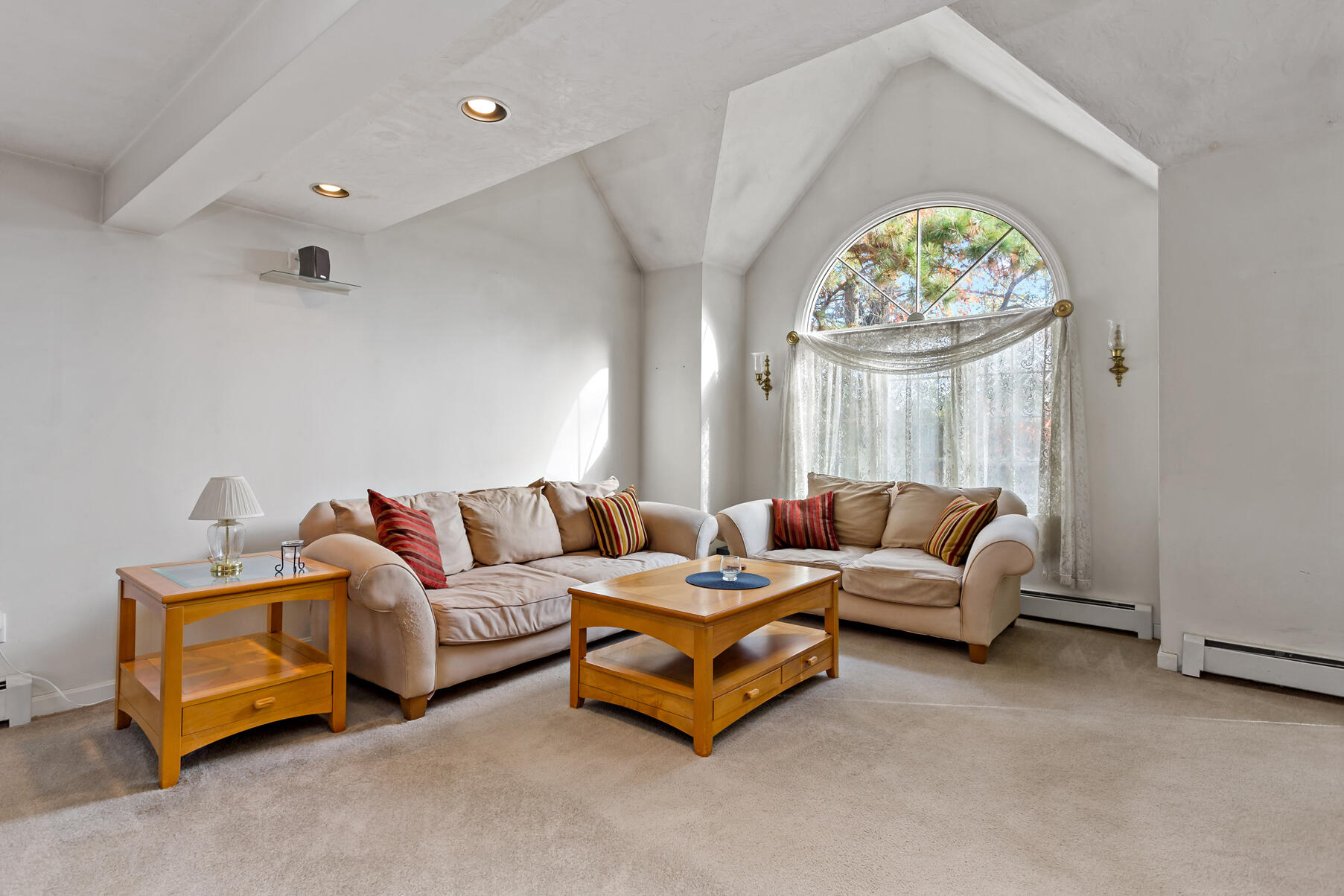 23 Lakeview Drive Mashpee, MA 02649 - Photo 4 of 32 007_23Lakeview_102824