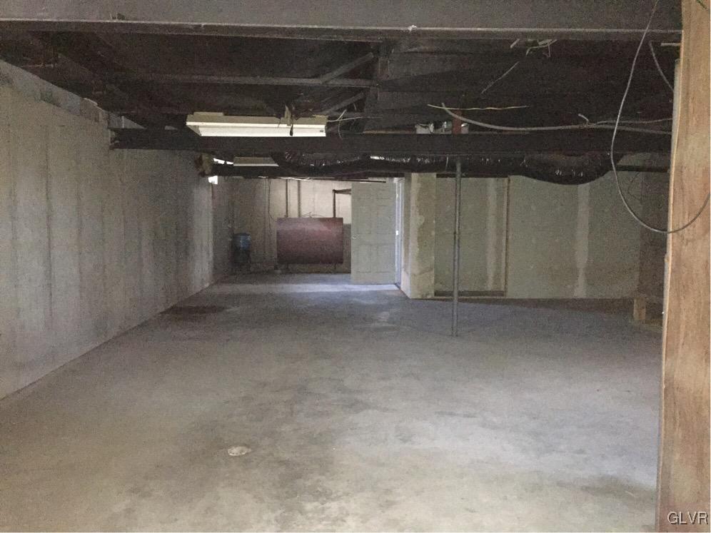 468 North Penn Dixie Road Bath, PA 18014 - Photo 13 of 14 a view of an empty room