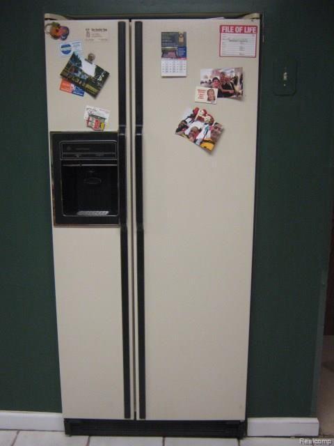 25140 Rosenbusch Boulevard Warren, MI 48089 - Photo 29 of 30 Rosenbusch 045.JPG