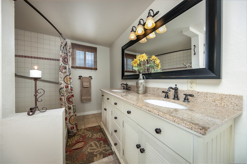 14956 Fruitvale Road Valley Center, CA 92082 - Photo 9 of 25 Master Bathroom with double vanity.
