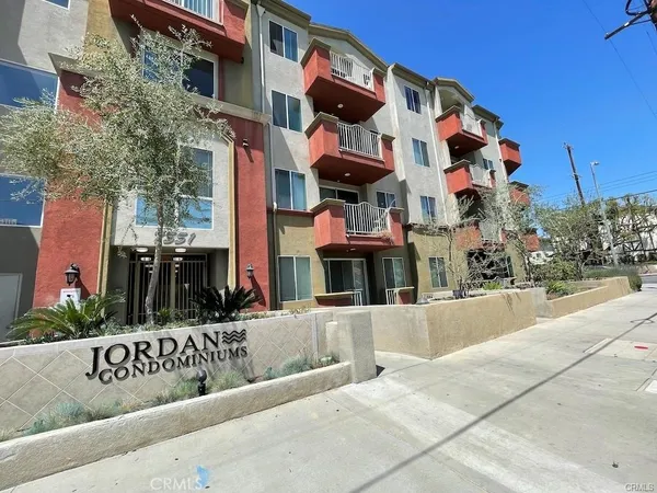 $479,000 | 7551 Jordan Canoga Park, Unit 304, Canoga Park, CA 91303