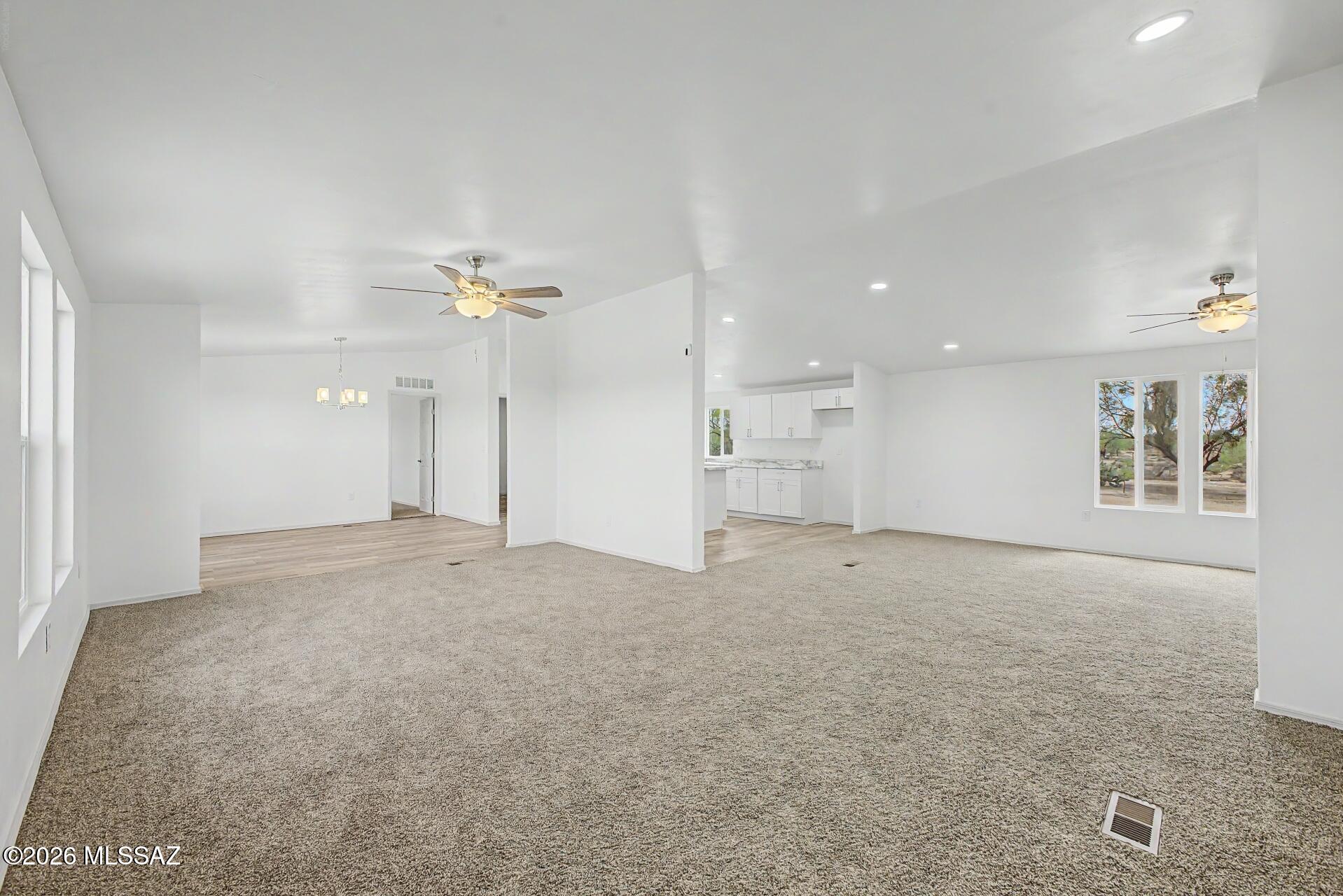8250 South Marstellar Road Tucson, AZ 85736 - Photo 8 of 41