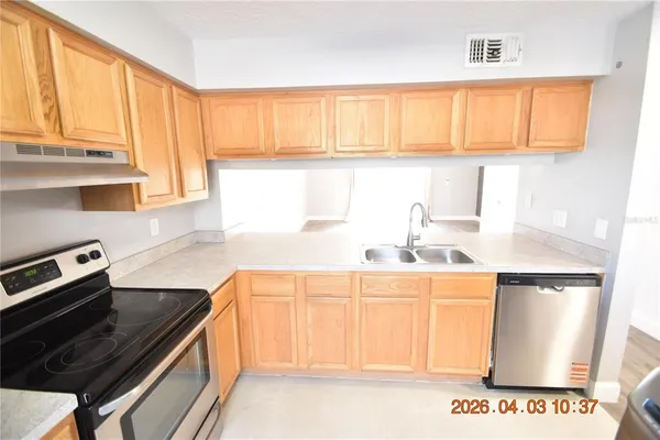 $1,650 | 5106 Sunridge Palms Drive, Unit 13, Tampa, FL 33617