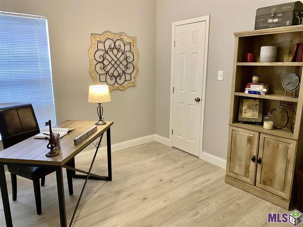 17828 Barrett Lane Baton Rouge, LA 70817 - Photo 24 of 27 Gallery Image 24