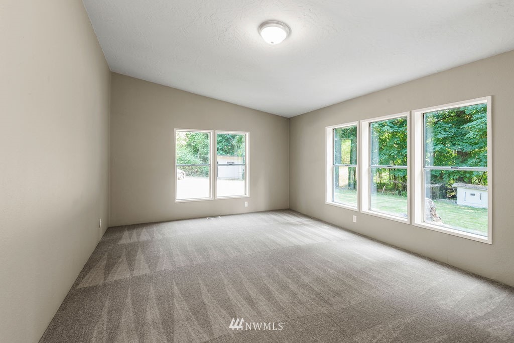 815 Si Town Road Castle Rock, WA 98611 - Photo 10 of 23 Gallery Image 10