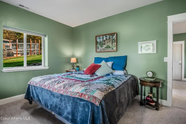 $1,214,000 | 833 Drummond Peak Road, Pinehurst, ID 83850