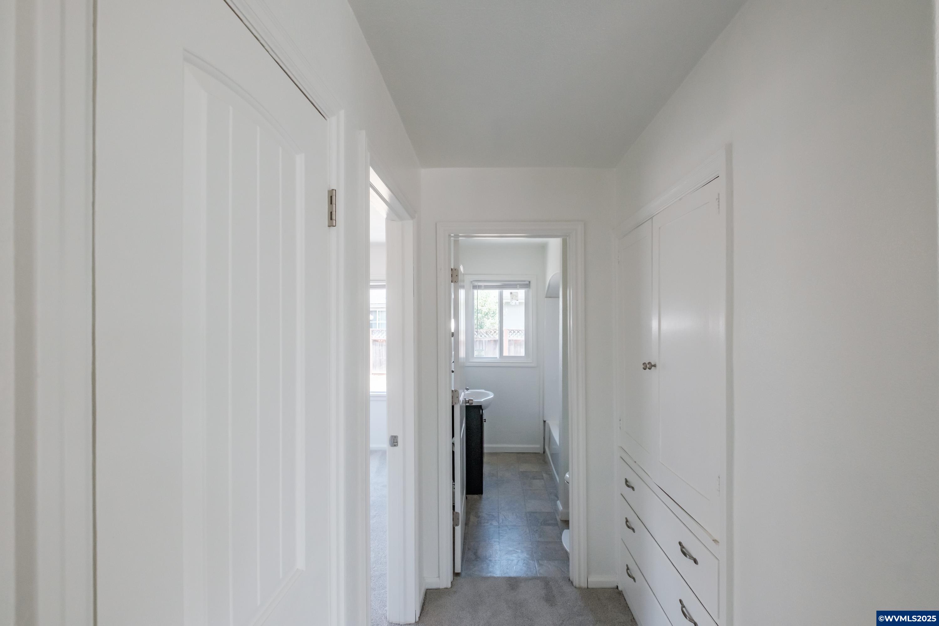 4724 Homer Road Northeast Salem, OR 97305 - Photo 16 of 48 Gallery Image 16