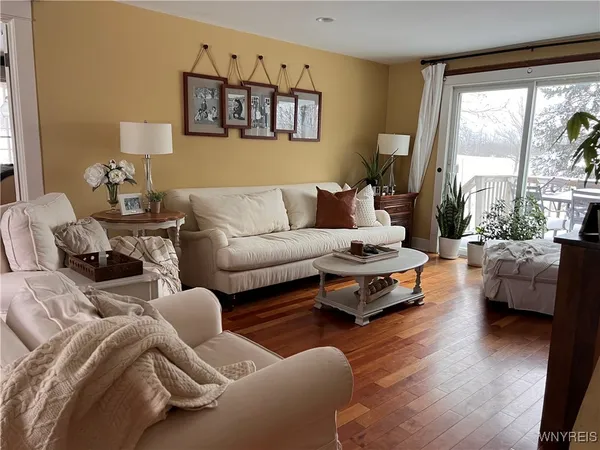 $382,500 | 1571 Poland Hill Road, Bennington, NY 14011