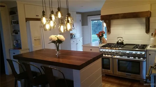 $389,900 | 1571 Poland Hill Road, Bennington, NY 14011