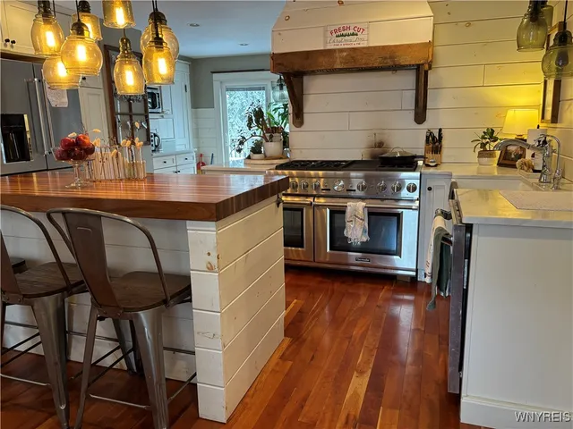 $389,900 | 1571 Poland Hill Road, Bennington, NY 14011