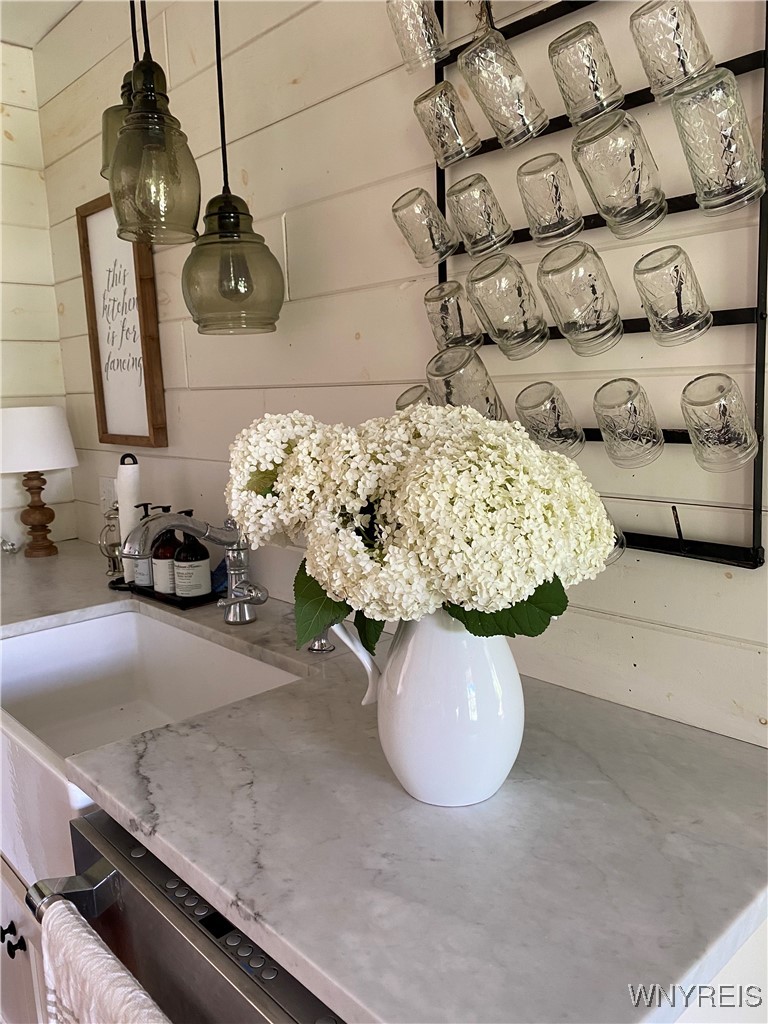 1571 Poland Hill Road Bennington, NY 14011 - Photo 7 of 39