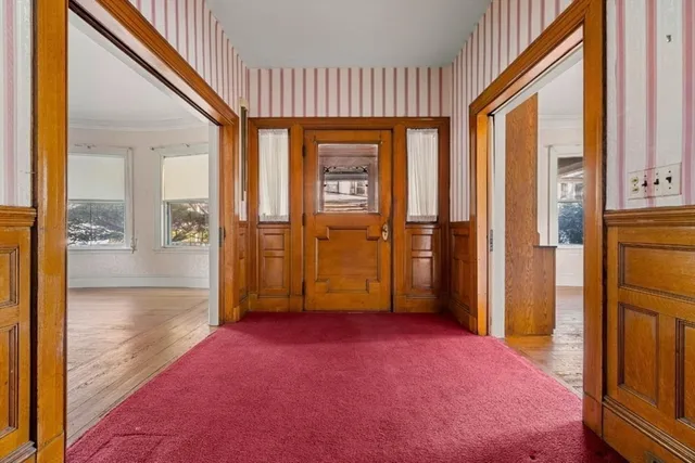 $2,875,000 | 28 Winslow Road, Brookline, MA 02446